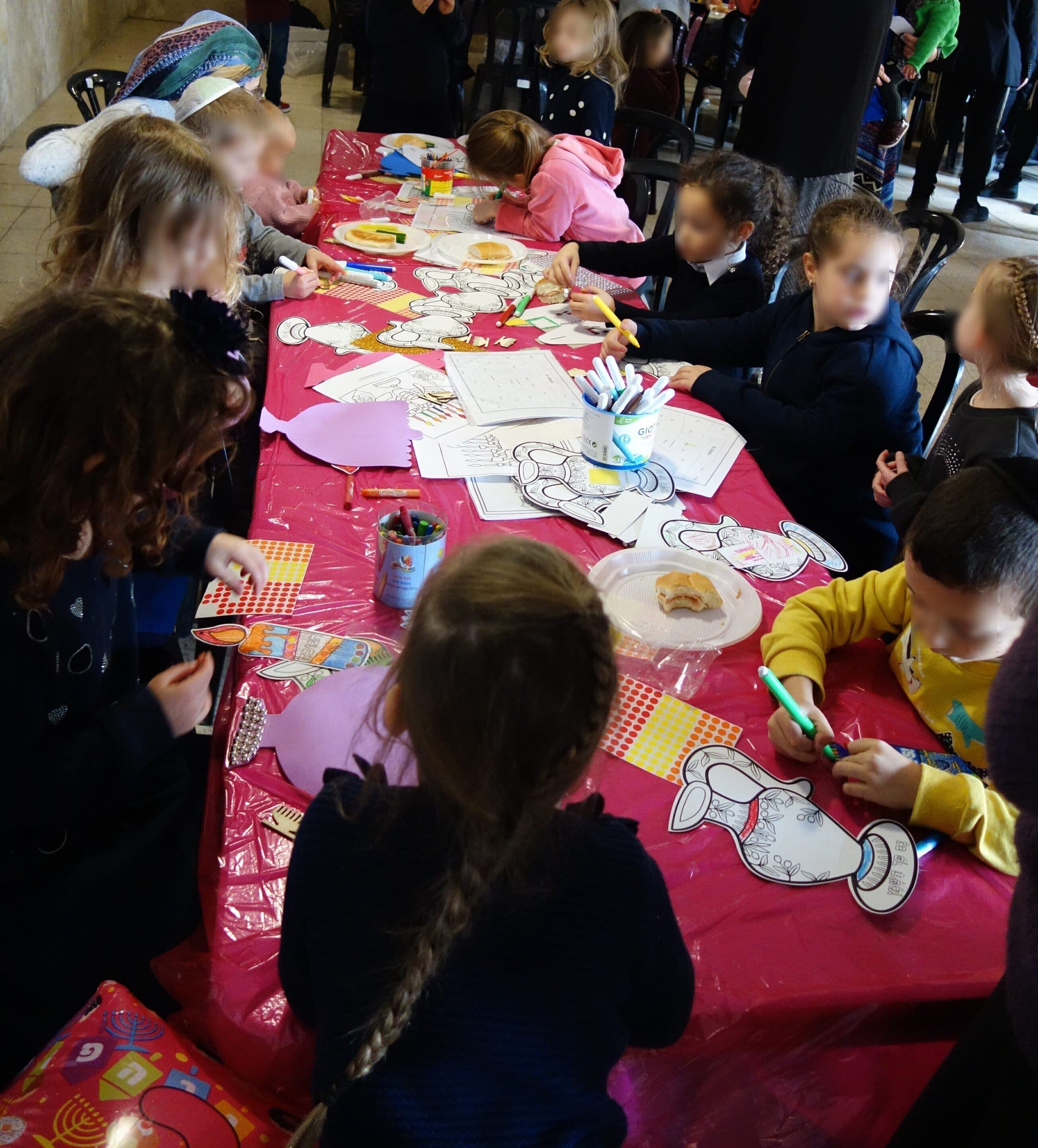 Children at a kehila program
